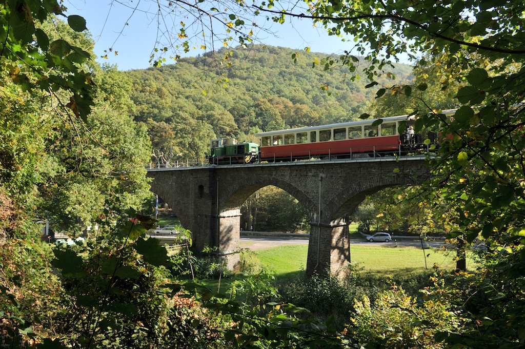 ViaduktVGBrohltal Kopie